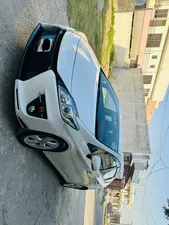 Toyota Prius S Touring Selection GS 1.8 2015 for Sale
