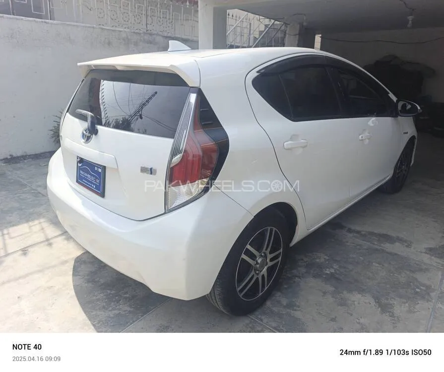 ٹویوٹا اکوا 2015 for Sale in راولپنڈی ٹویوٹا اکوا 2015 for Sale in راولپنڈی Image-4