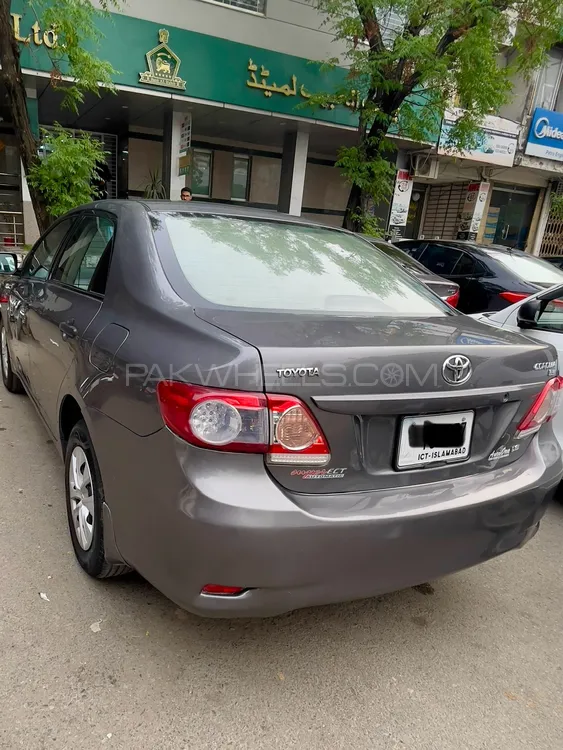 Toyota Corolla 2013 for Sale in Islamabad Image-1