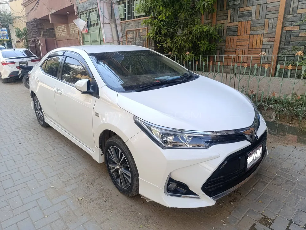 Toyota Corolla 2021 for Sale in Karachi Image-1