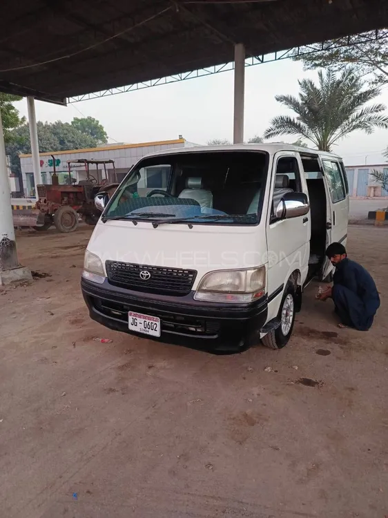 Toyota Hiace 2003 for Sale in Karachi Image-1