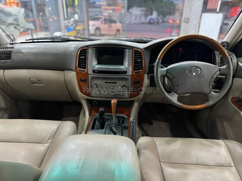ٹویوٹا لینڈ کروزر 2006 for Sale in راولپنڈی ٹویوٹا لینڈ کروزر 2006 for Sale in راولپنڈی Image-9