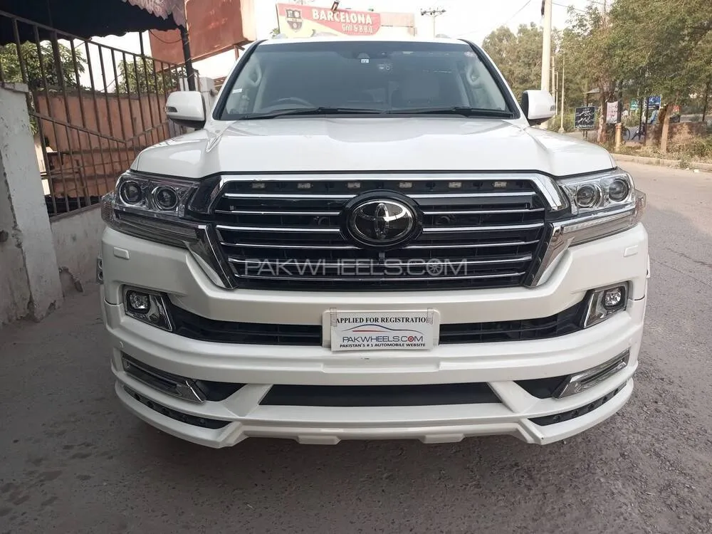 Toyota Land Cruiser 2019 for Sale in Faisalabad Image-1