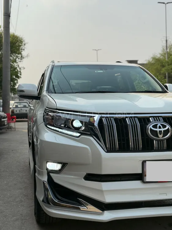 Toyota Prado 2010 for Sale in Lahore Toyota Prado 2010 for Sale in Lahore Image-5