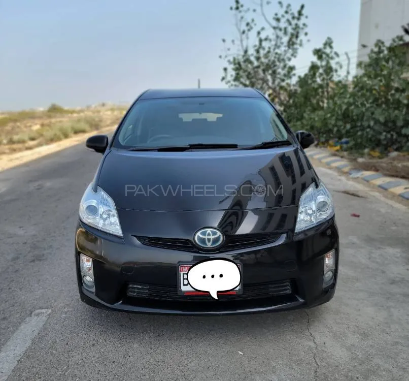 Toyota Prius 2010 for Sale in Karachi Image-1