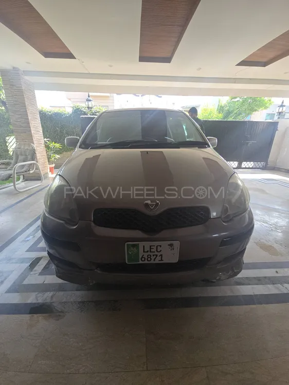 Toyota Vitz 2003 for Sale in Islamabad Image-1