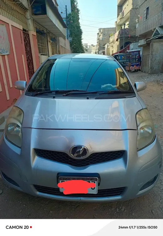 Toyota Vitz 2009 for Sale in Karachi Image-1