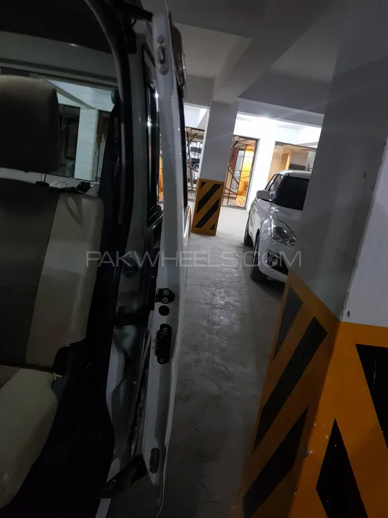Daihatsu Hijet 2012 for Sale in Karachi Daihatsu Hijet 2012 for Sale in Karachi Image-5