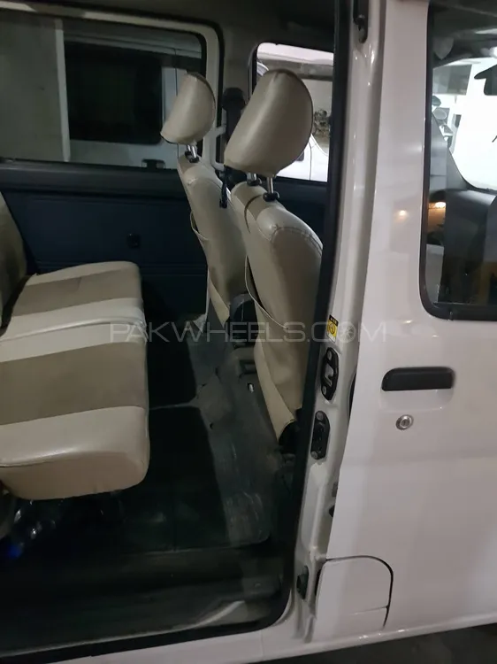 Daihatsu Hijet 2012 for Sale in Karachi Daihatsu Hijet 2012 for Sale in Karachi Image-12