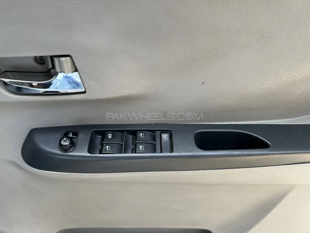 Daihatsu Mira 2012 for Sale in Rawalpindi Daihatsu Mira 2012 for Sale in Rawalpindi Image-8