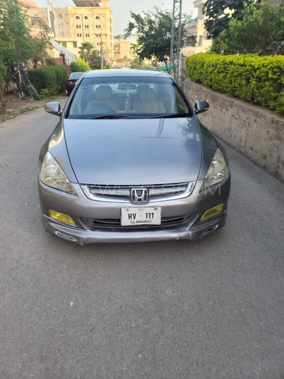 Honda Accord 2006 for Sale in Islamabad Image-1