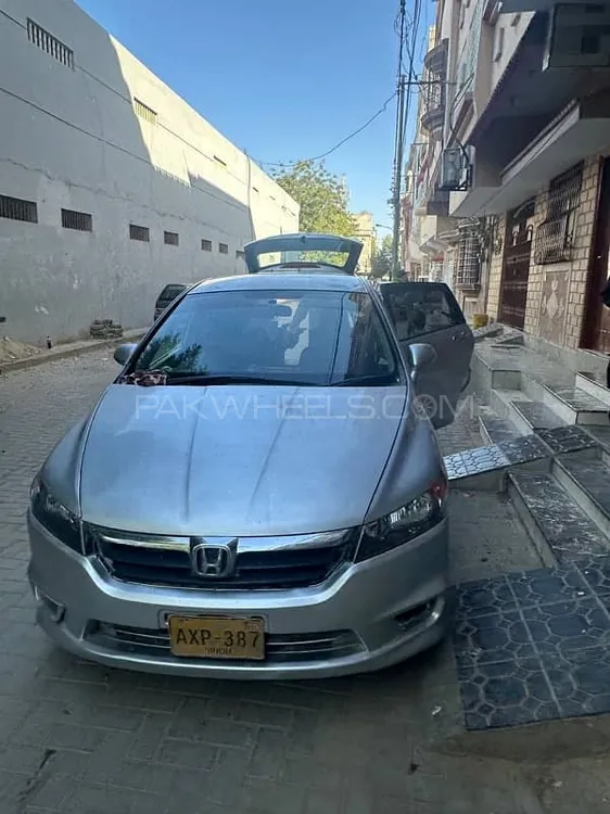 Honda Stream 2007 for Sale in Karachi Image-1