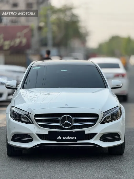 Mercedes Benz C Class 2015 for Sale in Lahore Image-1