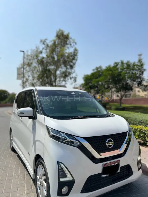 نسان ڈیز 2019 for Sale in کراچی Image-1