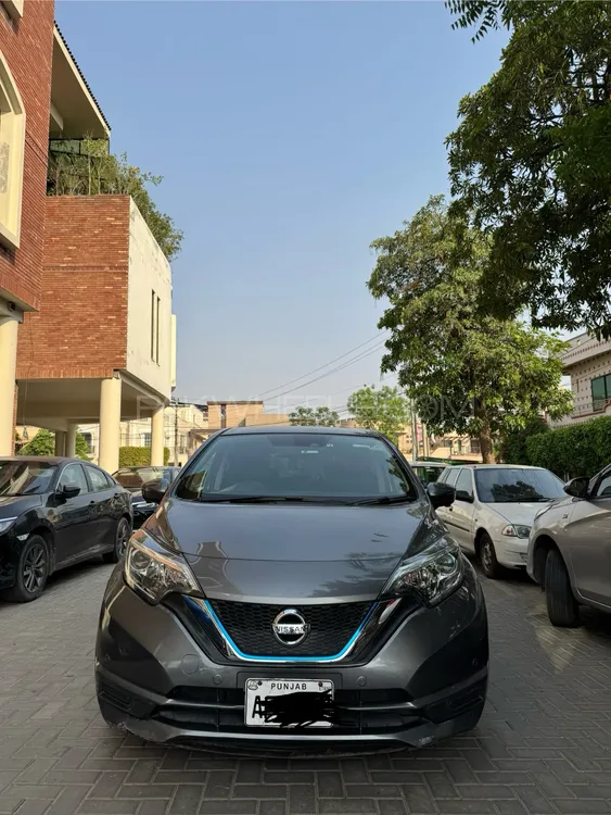 Nissan Note 2019 for Sale in Lahore Image-1