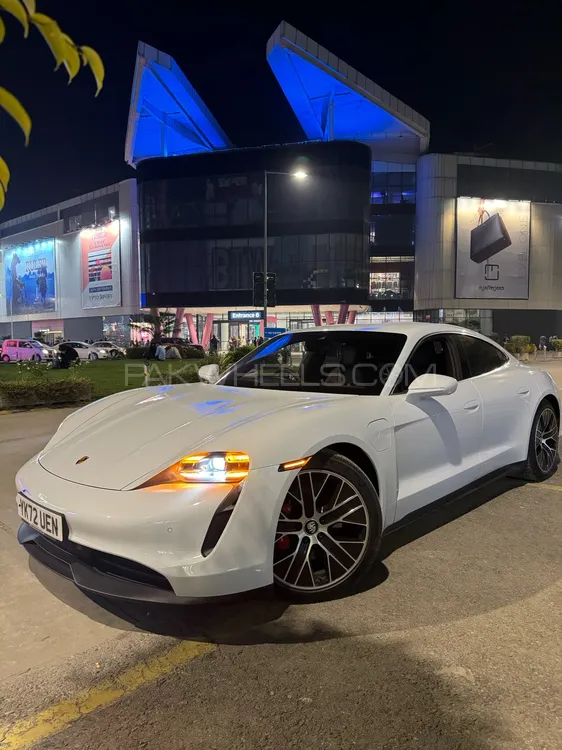 پورشے ٹائکان 2022 for Sale in لاہور Image-1