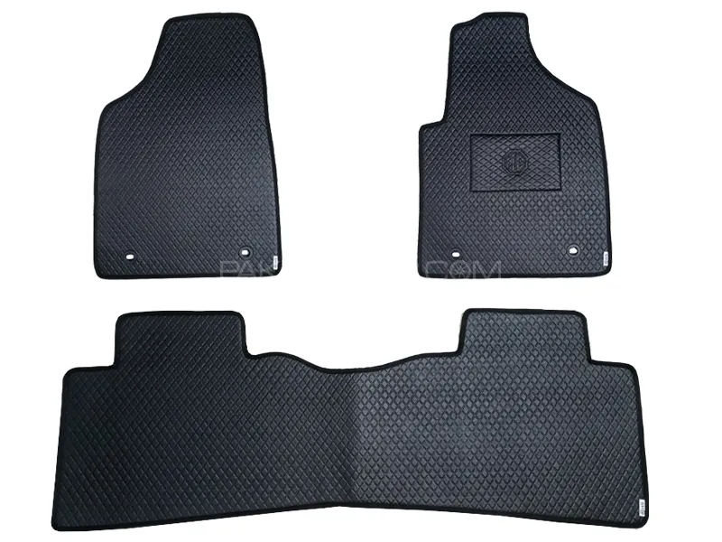 Suzuki Alto China Rexine Floor Mat 3PCS - Model 2009-2014 Suzuki Alto China Rexine Floor Mat 3PCS - Model 2009-2014 Image-4