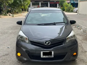 Toyota Vitz 2011 for Sale