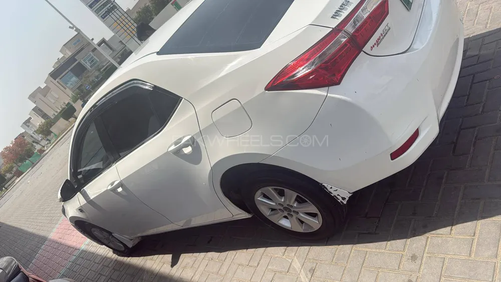 Toyota Corolla 2016 for Sale in Vehari Image-1