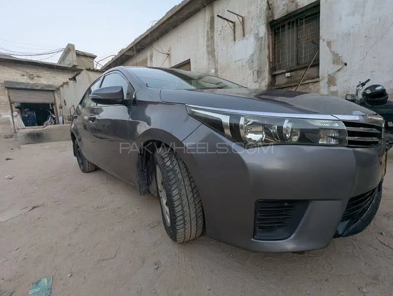 Toyota Corolla 2014 for Sale in Karachi Image-1