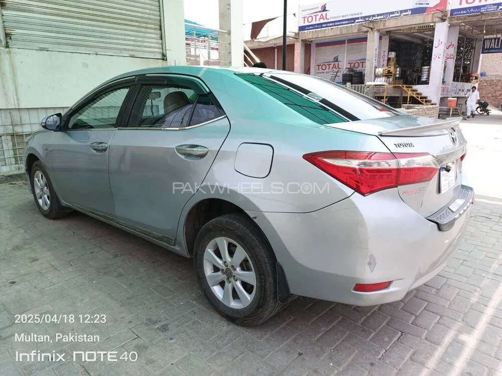 Toyota Corolla 2014 for Sale in Multan Toyota Corolla 2014 for Sale in Multan Image-5