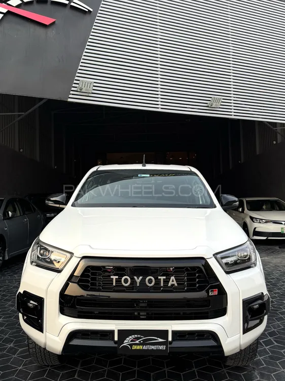Toyota Hilux 2023 for Sale in Lahore Image-1