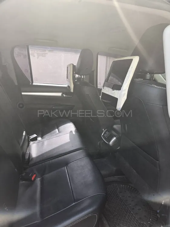 Toyota Hilux 2022 for Sale in Bahawalpur Toyota Hilux 2022 for Sale in Bahawalpur Image-8