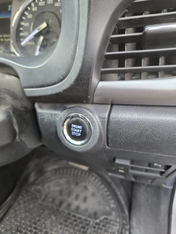 Toyota Hilux 2022 for Sale in Bahawalpur Toyota Hilux 2022 for Sale in Bahawalpur Image-4