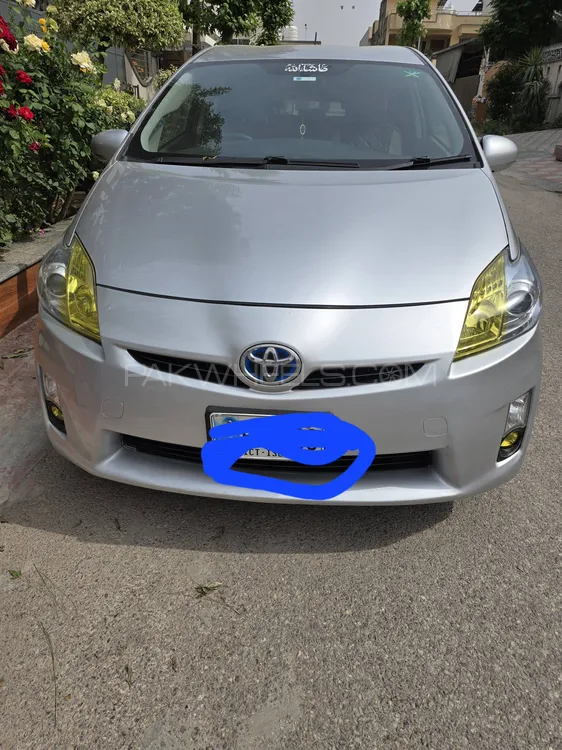 Toyota Prius 2011 for Sale in Islamabad Image-1
