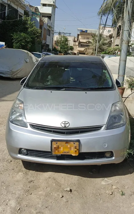 Toyota Prius 2010 for Sale in Karachi Image-1