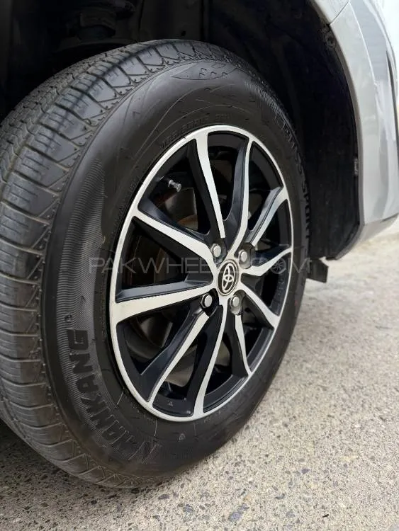 Toyota Yaris Sedan 2020 for Sale in Islamabad Toyota Yaris Sedan 2020 for Sale in Islamabad Image-13