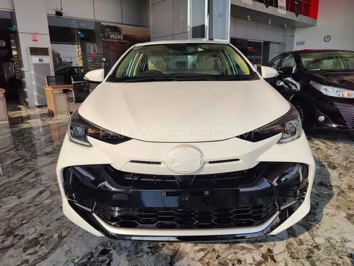 Toyota Yaris Sedan 2025 for Sale in Karachi Image-1