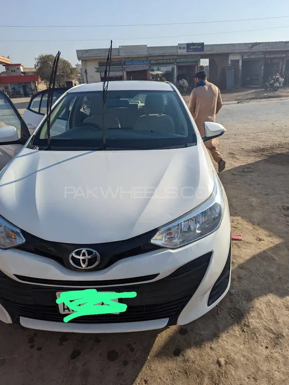 ٹویوٹا یارس سیڈان 2021 for Sale in لاہور Image-1