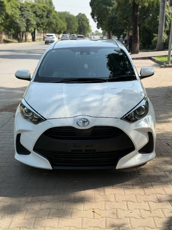 Toyota Yaris Hatchback 2022 for Sale in Sialkot Image-1