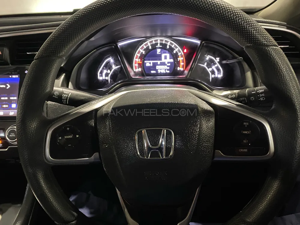 Honda Civic 2018 for Sale in Islamabad Image-1