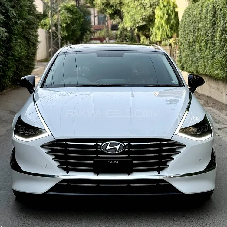 Hyundai Sonata 2022 for Sale in Lahore Image-1