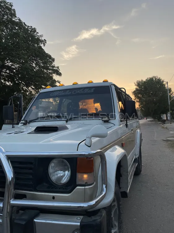 Mitsubishi Pajero 1987 for Sale in Karachi Image-1