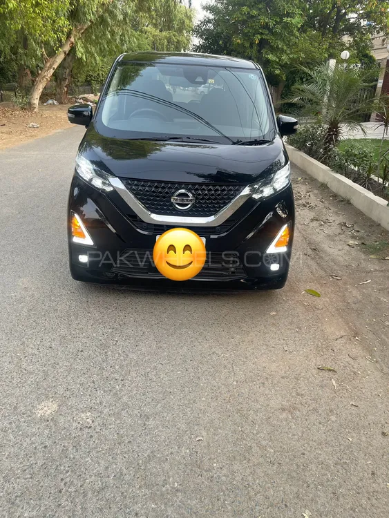 نسان ڈیز 2021 for Sale in لاہور Image-1