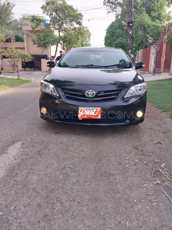 Toyota Corolla 2011 for Sale in Lahore Image-1