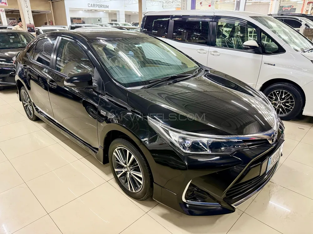 ٹویوٹا کرولا 2021 for Sale in پشاور Image-1