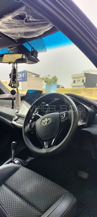 Toyota Corolla Fielder 2015 for Sale in Islamabad Image-1