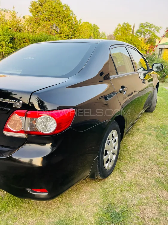 Toyota Corolla 2014 for Sale in Mardan Image-1