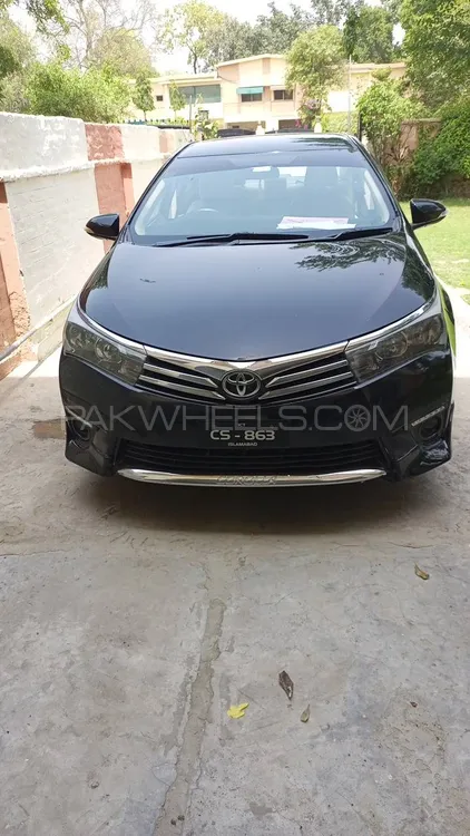 Toyota Corolla 2015 for Sale in Okara Image-1