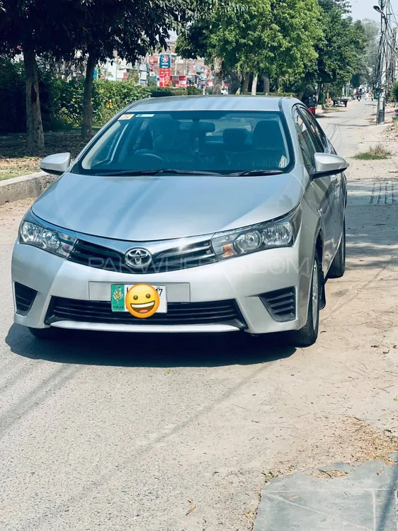 Toyota Corolla 2017 for Sale in Multan Image-1