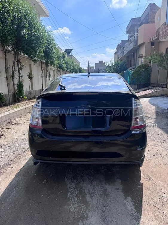 Toyota Prius 2011 for Sale in Faisalabad Image-1