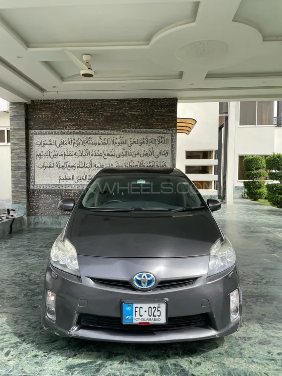 Toyota Prius 2011 for Sale in Faisalabad Image-1