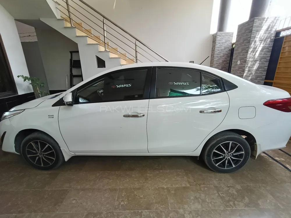 Toyota Yaris Sedan 2021 for Sale in Bahawalpur Image-1