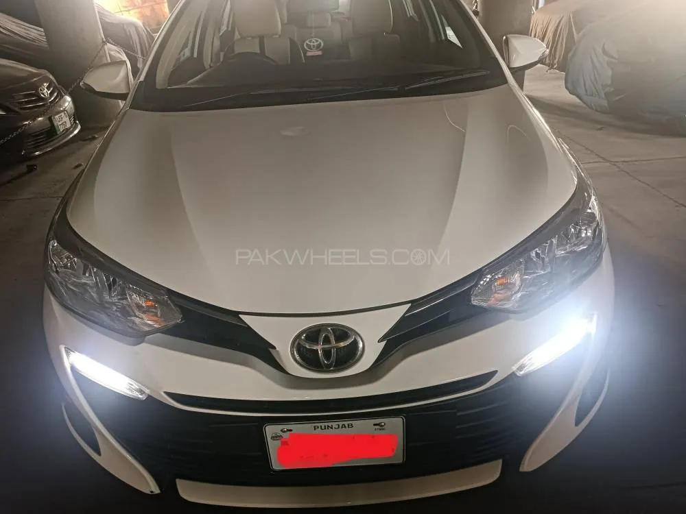 Toyota Yaris Sedan 2022 for Sale in Lahore Image-1