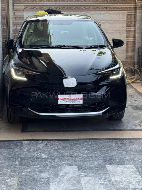 Toyota Yaris Sedan 2025 for Sale in Lahore Image-1