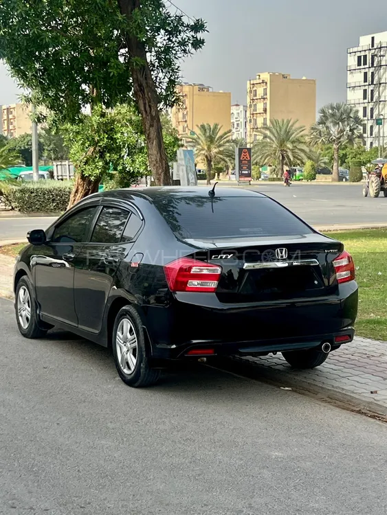 Honda City 2015 for Sale in Lahore Image-1